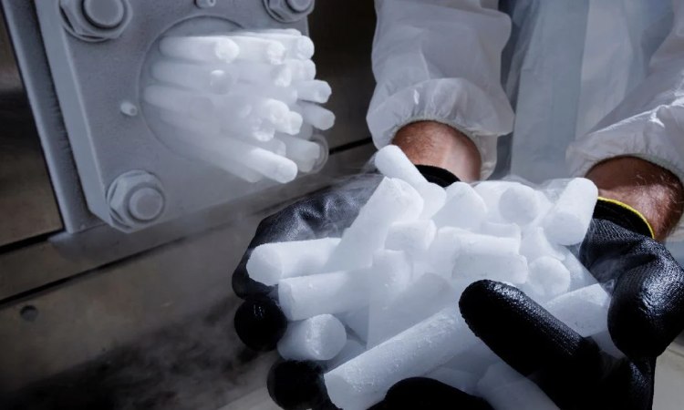 Fungsi dari dry ice, Sumber: shopify.com