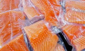 Vacuum packaging, Sumber: kbtfoodpack.com