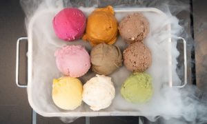 Dry ice es krim, Sumber: cloudfront.net