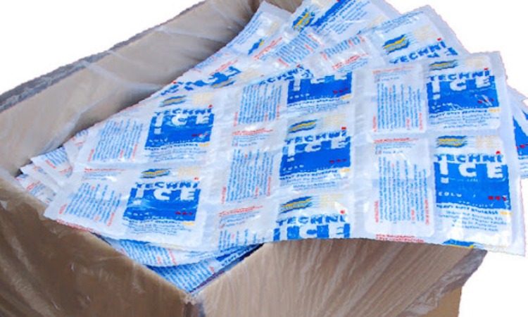 Packaging dry ice, Sumber: googleusercontent.com