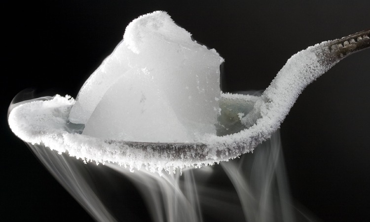 Keracunan dry ice, Sumber: longbeachice.com