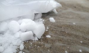 Produk dry ice, Sumber: wikimedia.org