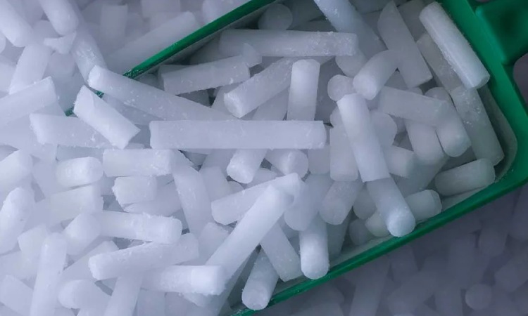 Pengiriman dry ice, Sumber: icenice.ae