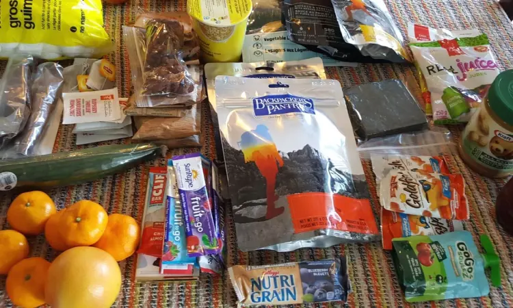 Makanan instan untuk camping, Sumber: takethemoutside.com