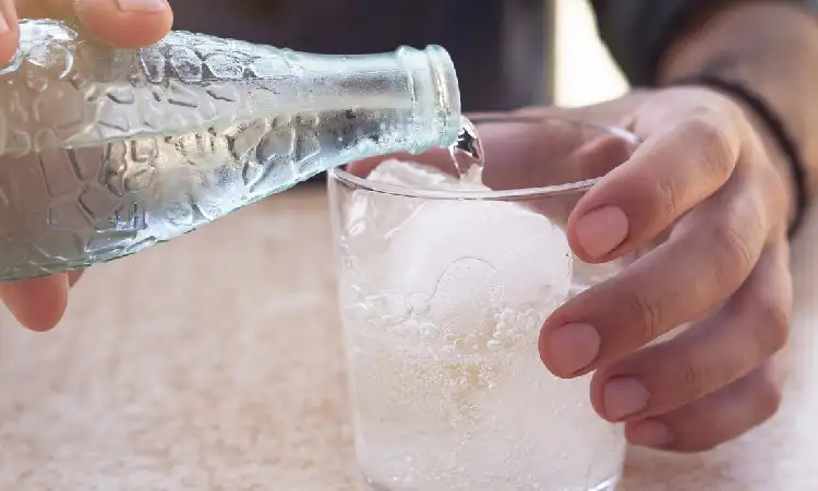 Minuman sparkling water, Sumber: health.com